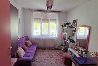 Casă cu 4 camere în Central - 4