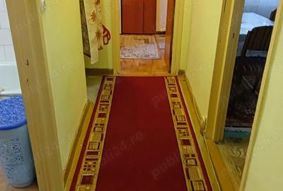 Garsonieră decomandată în Rotbav - 3