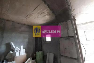 Casă cu 4 camere cu Teren 200 Mp în 1 Decembrie - 19