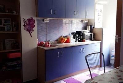 Apartament cu 2 camere semidecomandat, mobilat în Girocului