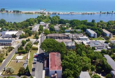 Spațiu comercial, de 1,995 mp, în Central