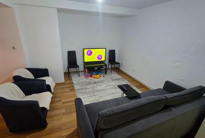 Casa de vacanta cu 2 apart. independente (8 camere) in Poiana Tapului - 10