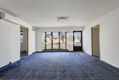 Spațiu comercial, de 178.82000732422 mp, în Bacova - 3