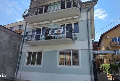 Casă cu 4 camere în Băile Felix - 1