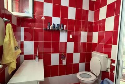 Casă cu 6 camere cu Teren 40 Mp în Central - 9