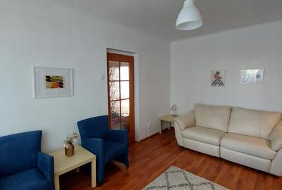 Apartament cu 3 camere semidecomandat, mobilat în Independenței - 2