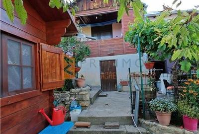 Casă individuală cu 3 camere în Năeni