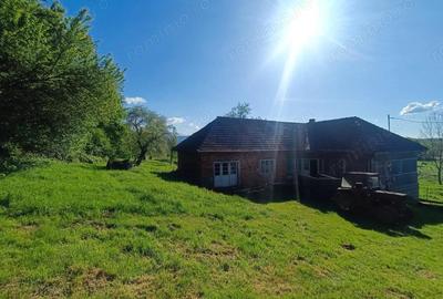 Casă cu Canalizare în Măgulicea - 1