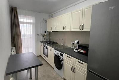 Apartament 3 camere 2 balcoane si 2 parcari zona Lazaret - 9