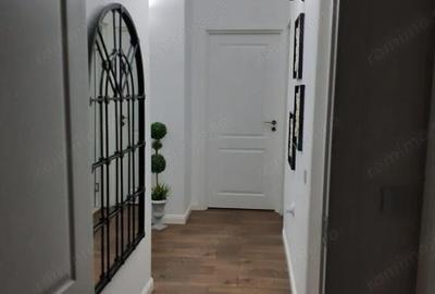 Apartament cu 3 camere de vanzare zona Grivitei - 3