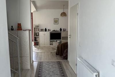 Casă cu 4 camere în Central - 4