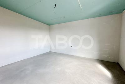 De vanzare duplex 200 mp utili semifinisat cu garaj in Floresti - 6