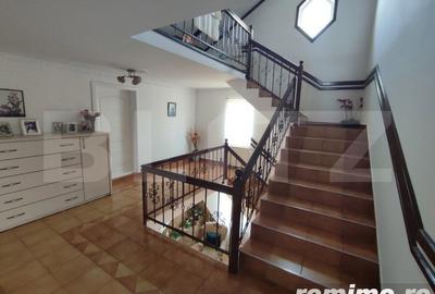 Casă cu 6 camere cu Teren 2000 Mp în Rădăuți - 12