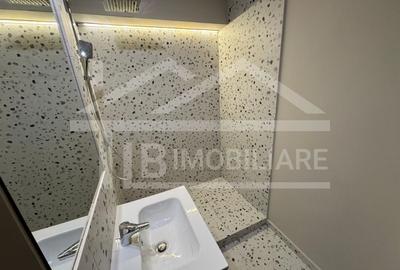 Apartament cu 3 camere decomandat în Central - 8