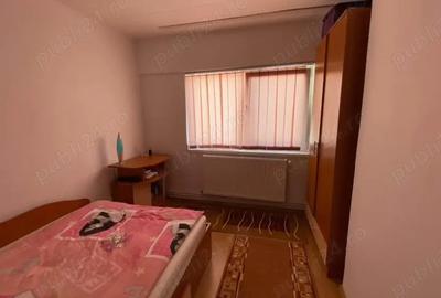 Apartament cu 3 camere de inchiriat - 9