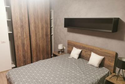 Apartament cu 2 camere semidecomandat în Colentina