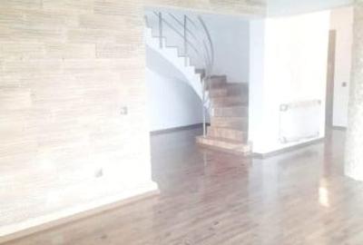 Casa de vanzare plus spatiu comercial - 3