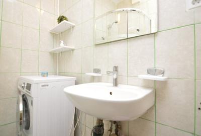 INCHIRIERE APARTAMENT 3 CAMERE PIATA MUNCII - STR. GHEORGHE PETRASCU - 23