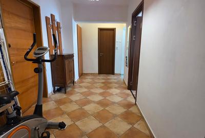 2 camere langa metrou - 4