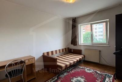 Apartament cu 3 camere decomandat, mobilat în Gheorgheni