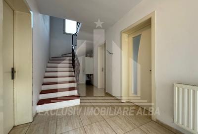 Casă individuală cu 6 camere cu Canalizare în Maier - 2