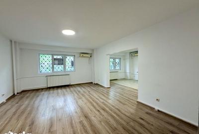 Apartament cu 3 camere decomandat în Centrul Civic - 4