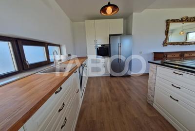 Casa individuala de vanzare cu garaj si teren generos in Selimbar Casa individuala de vanzare cu garaj si teren generos in Selimbar - 12