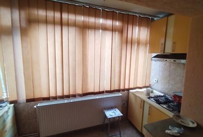 Garsonieră decomandată, mobilată în Central - 6