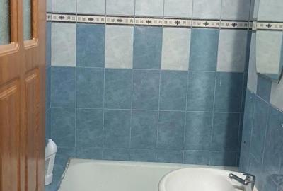 Apartament cu 2 camere decomandat în Micro 14 - 1