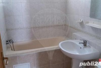 Apartament cu 3 camere decomandat în Poiana Brașov - 8