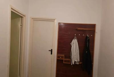 Vand apartament spatios zona centrala Vand apartament spatios zona centrala - 4