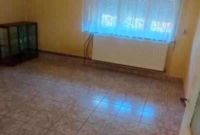 Casă cu 3 camere în Central - 4