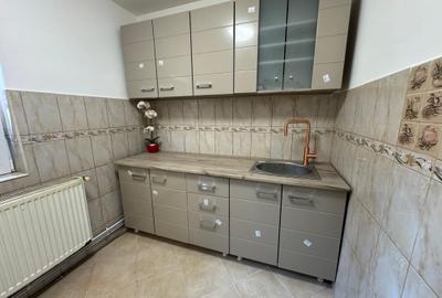 Casa cu 4 camere Bucium - 7