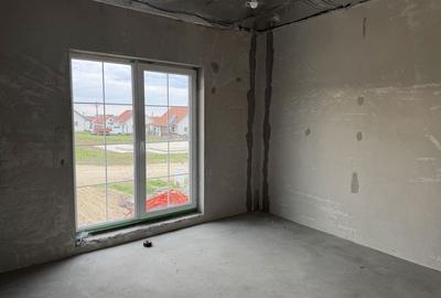 Casă cu 4 camere în Central - 3