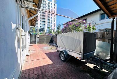 Casă cu 4 camere cu Teren 178 Mp în 13 Septembrie - 20