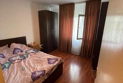 Apartament cu 3 camere decomandat în Drumul Taberei - 8