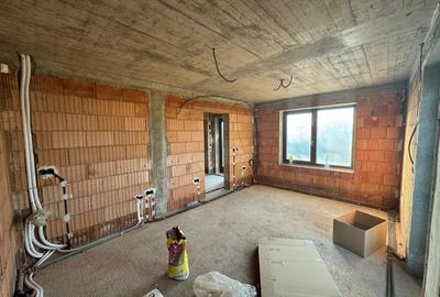 Casă cu 4 camere cu Teren 533 Mp în Țărăncuța - 5