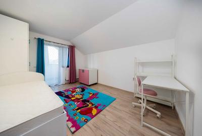 Casă cu 4 camere în Tărlungeni - 2