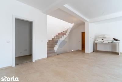 Casă cu 5 camere cu Teren 276 Mp în Dâmbul Rotund - 9