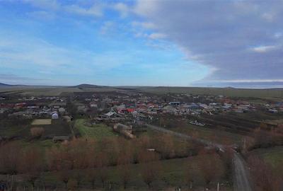 Teren Construcții intravilan de 4931 mp, în Frecăței - 7