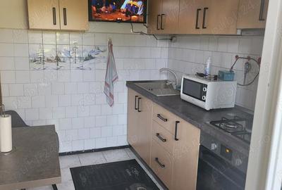 Apartament cu 3 camere decomandat în Tătărași - 3