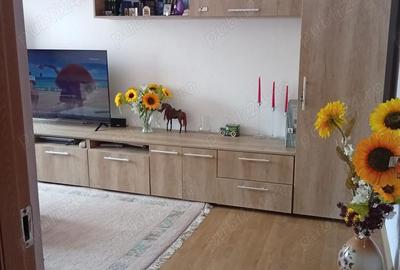 Apartament cu 3 camere decomandat în Lacul Tei - 2