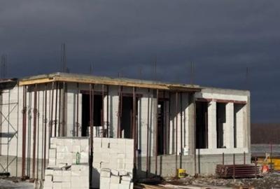 Casă cu 5 camere cu Teren 600 Mp în Marginea