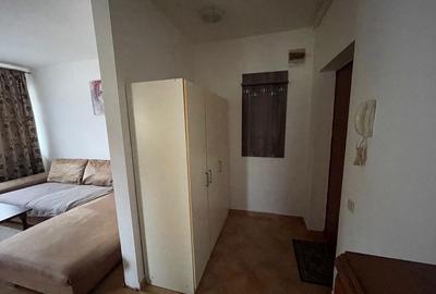 Garsonieră decomandată în Central - 2