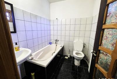 Casă cu 3 camere cu Teren 855 Mp în Trivale - 2