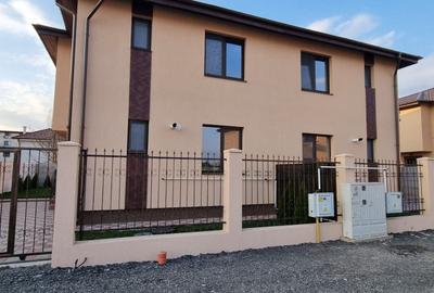 Duplex cu 4 camere cu Canalizare în Nord - 4