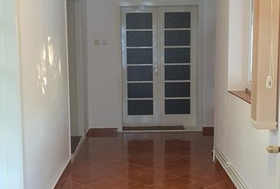 Chisoda - Inchiriez casa cu 4 camere - 3