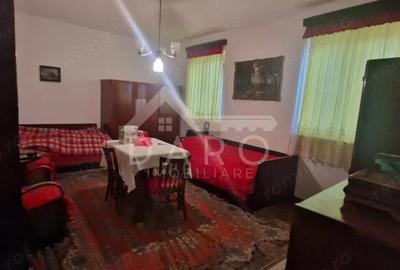 Va^nd apartament cu o camera in zona semicentrala a orasului - 4