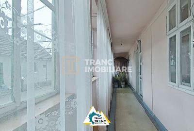 Casă cu 4 camere cu Canalizare în Cuvin - 7