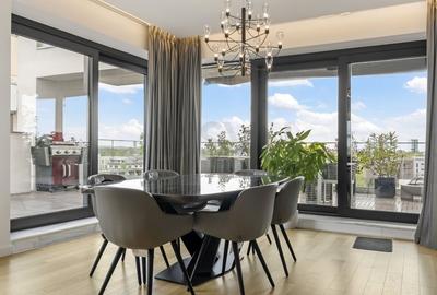 Penthouse cu 4 camere decomandat în Herăstrău